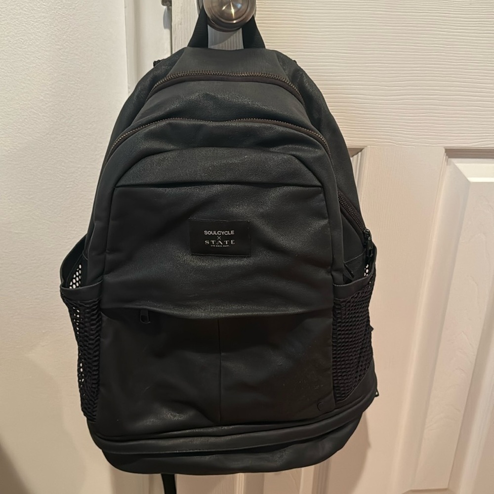 SoulCycle x State Backpack - Picture 2 of 6